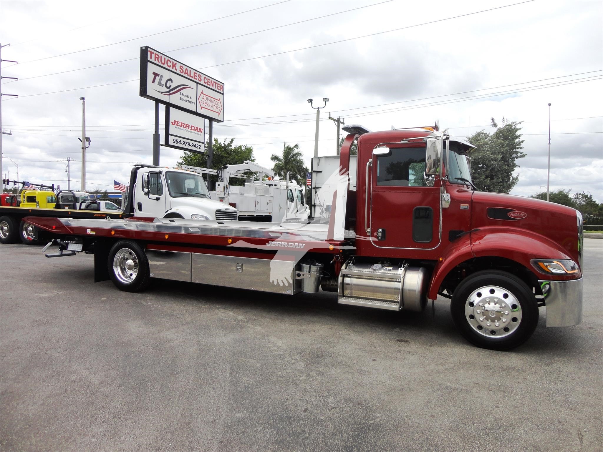 2022 Peterbilt 337