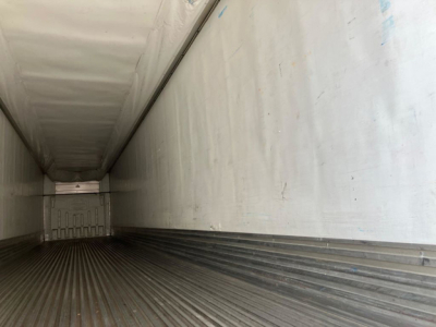 Trailer interior cargo area of a 2019 Utility Reefer showing ribbed floor and sidewalls.