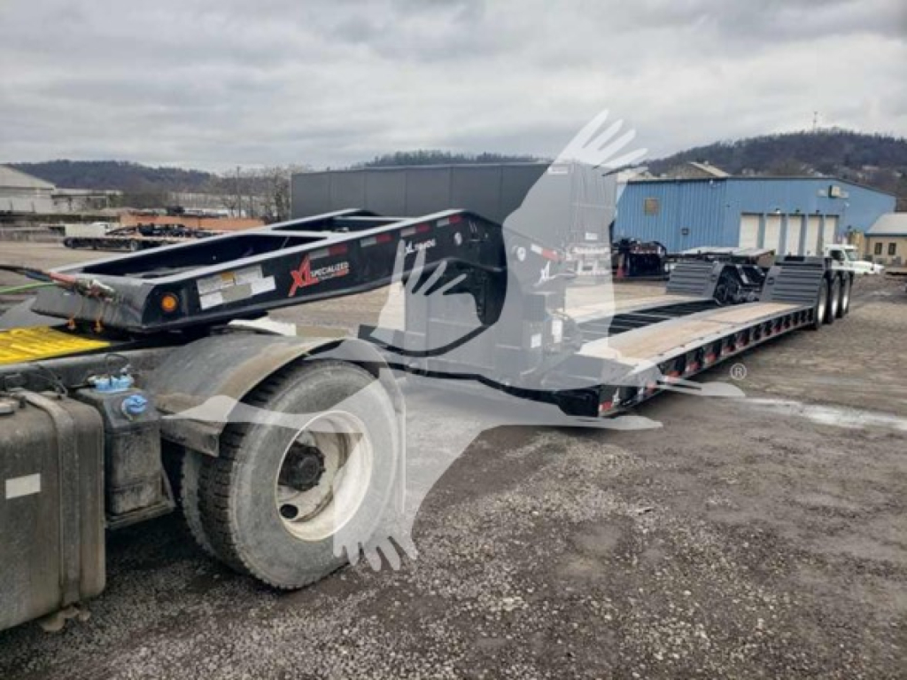 XL Specialized heavy trailer showing 55 ton lowboy with extendable gooseneck and dual rear axles, VIN 4U3J05332TL025059, stock TL025059.