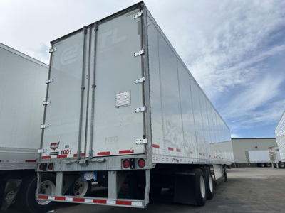 Trailer rear view showing 53' Wabash Duraplate dry van with air ride suspension and rear doors, stock UE11755.