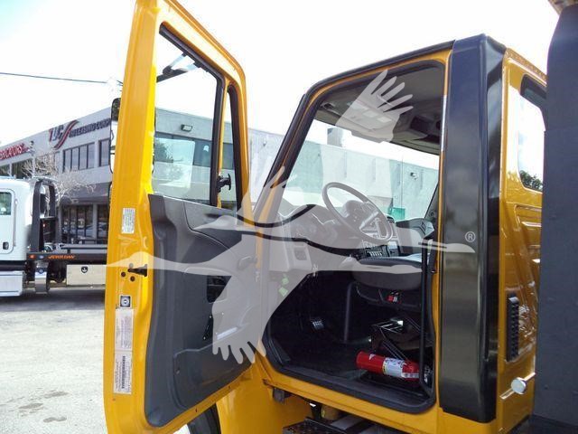 2019 International 4300