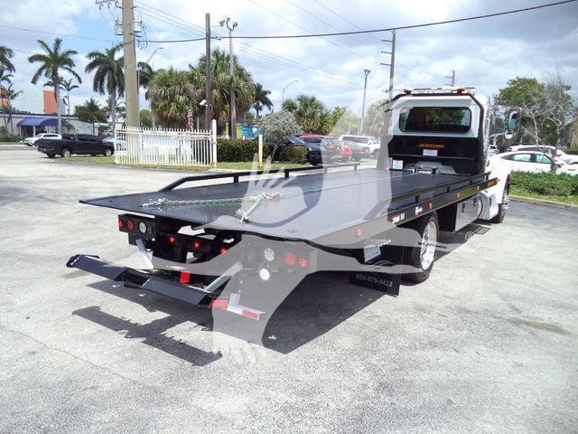 2018 Peterbilt 337
