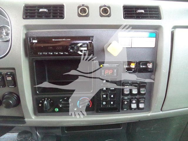 2018 Peterbilt 337