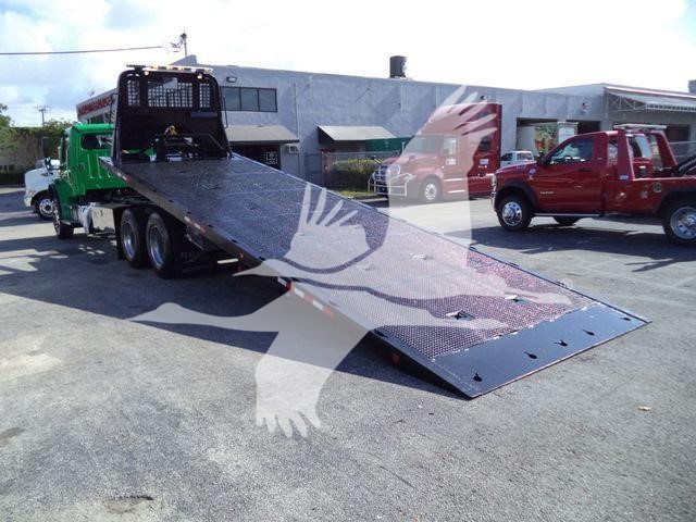 2016 Freightliner M2 106