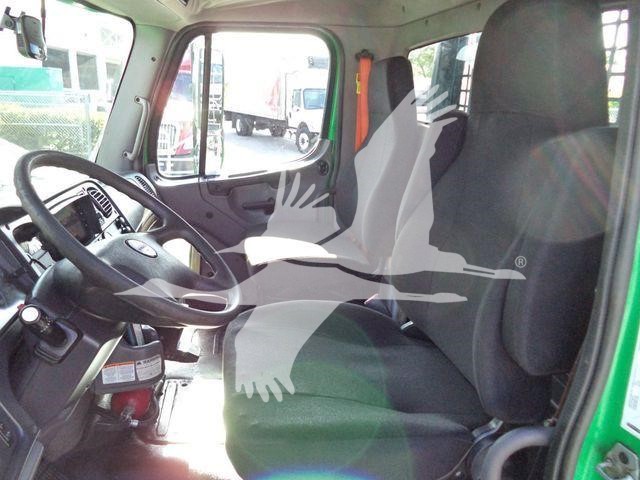 2016 Freightliner M2 106