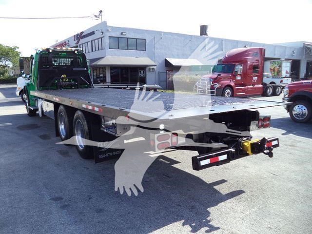 2016 Freightliner M2 106