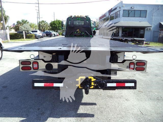 2016 Freightliner M2 106