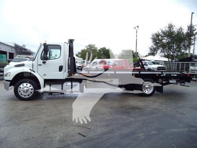 2020 Freightliner M2 106