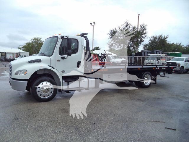 2020 Freightliner M2 106