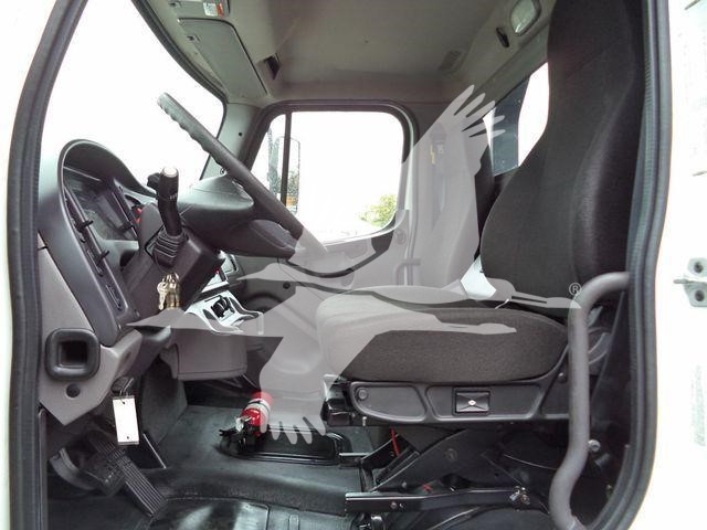 2020 Freightliner M2 106