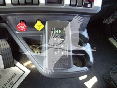 Kenworth T880 cockpit center console with gear selector and controls