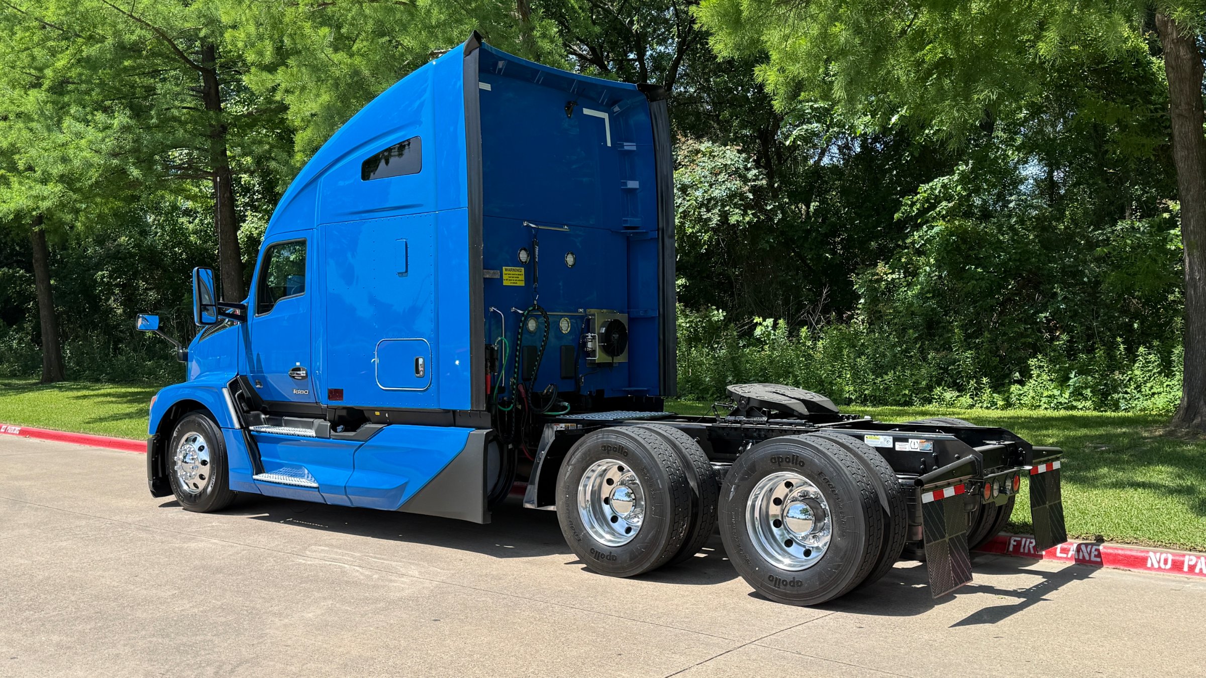 2023 Kenworth T680