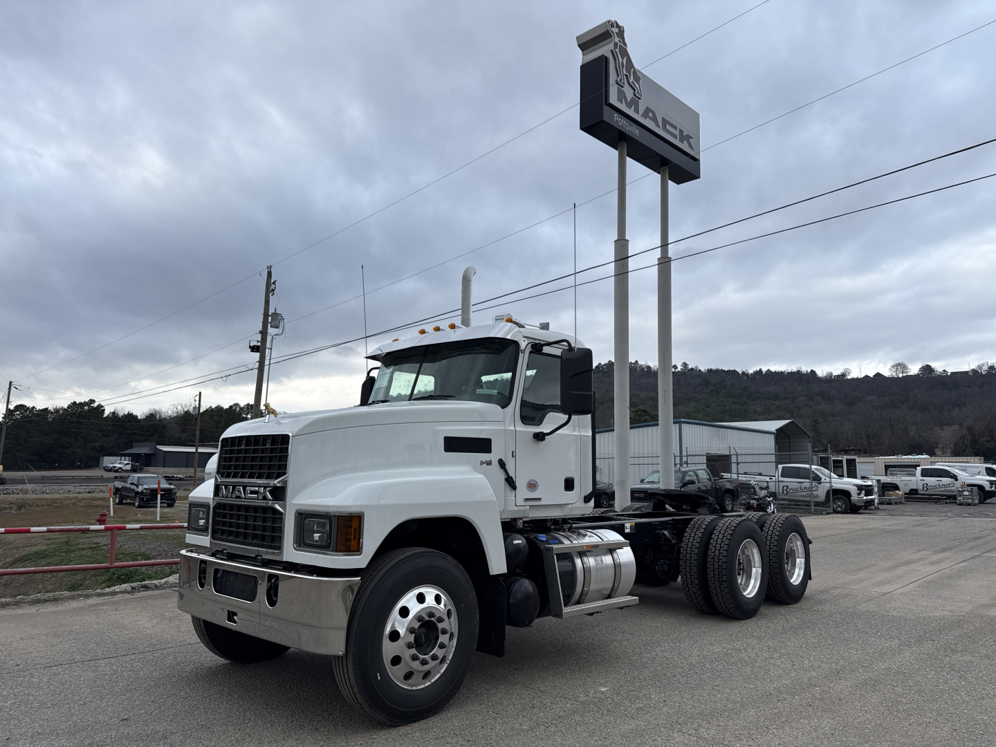 New 2026 Mack PI64T conventional daycab truck shown front-left perspective with VIN 1M1PN4GYXTM020580 and stock 71378.