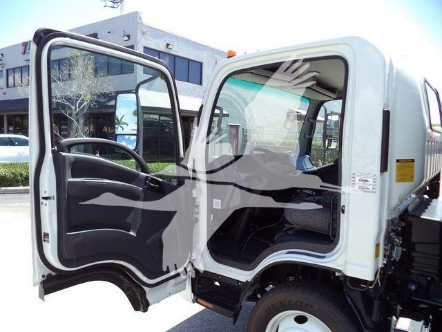 2024 Isuzu Nrr