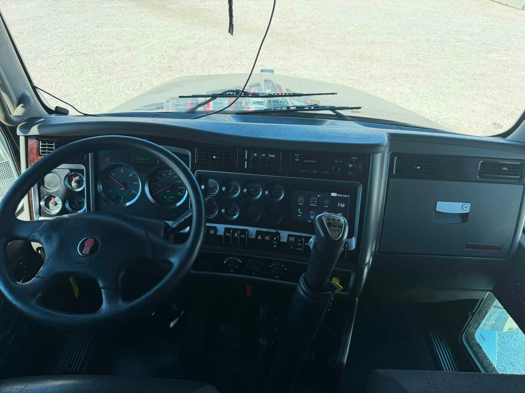 2023 Kenworth T800W