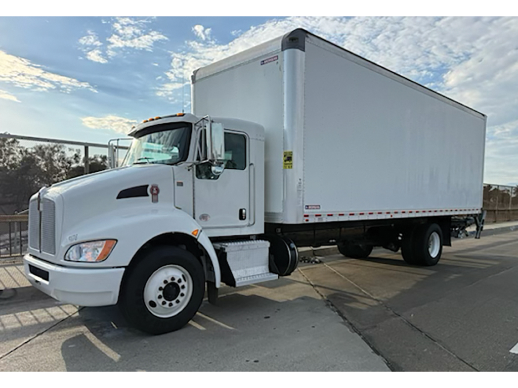 Kenworth T270 2022 Conventional Daycab truck with a large white box trailer, side view showing cab and cargo box.