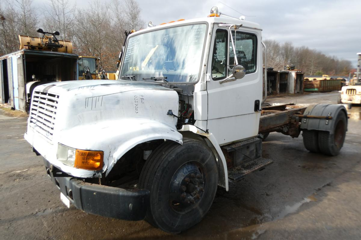 1999-freightliner-fl70-plow-spreader-truck #1308682