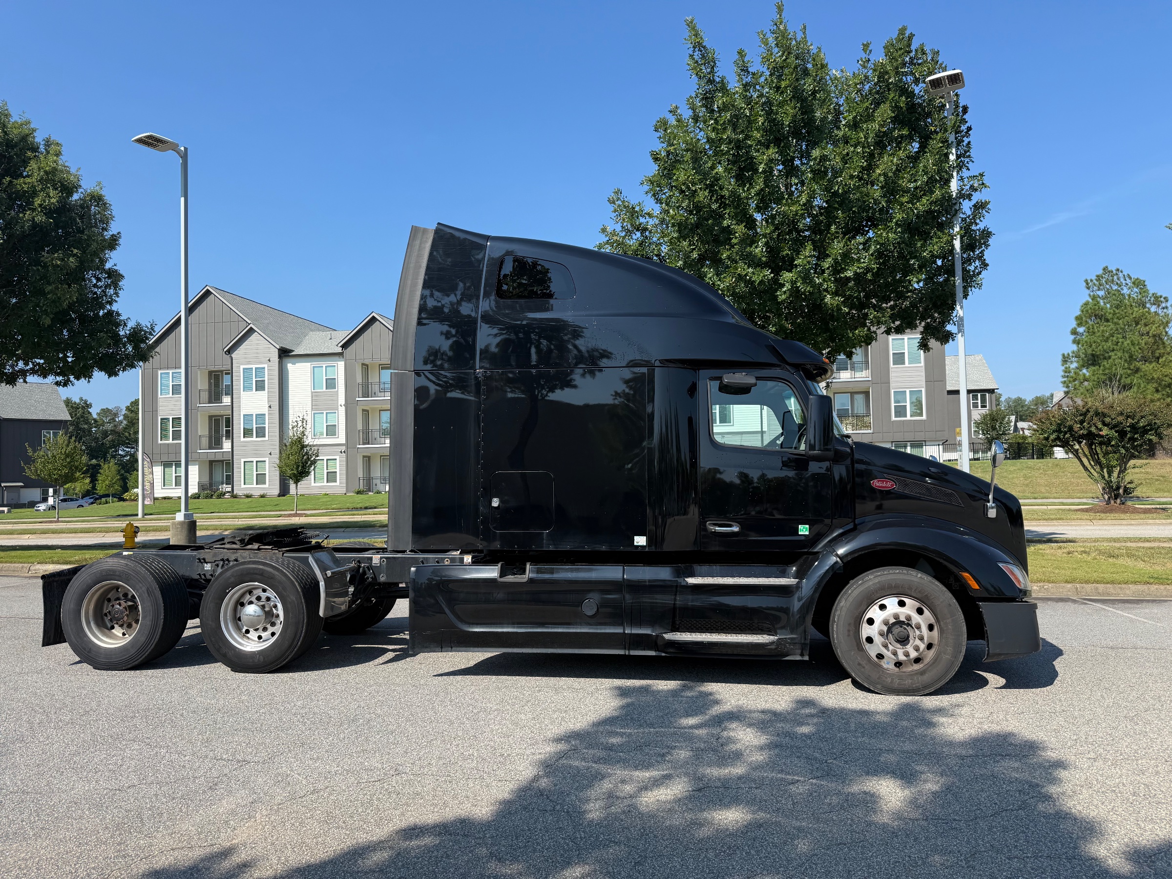 2022 Peterbilt 579