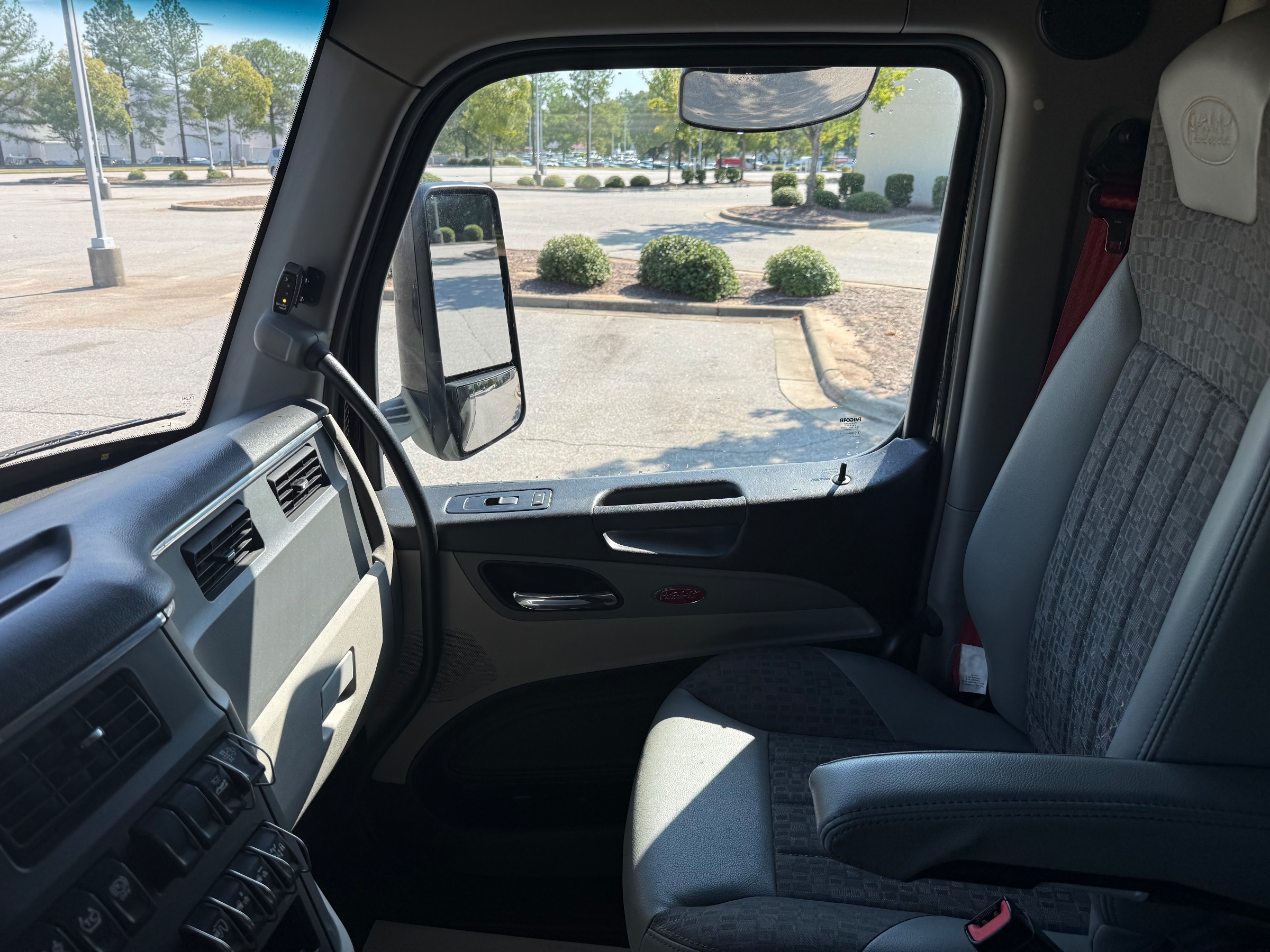 2022 Peterbilt 579
