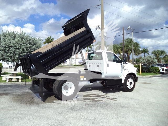 2017 Ford F650 XL SD