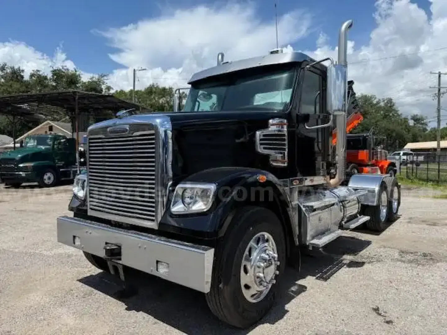 2015 FREIGHTLINER CORONADO