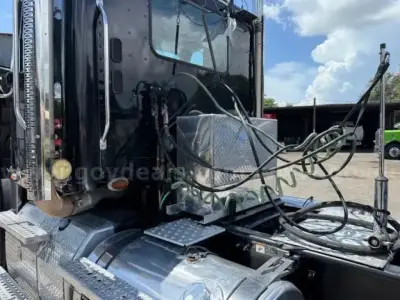 FREIGHTLINER CORONADO
WETLINE KIT/PTO
