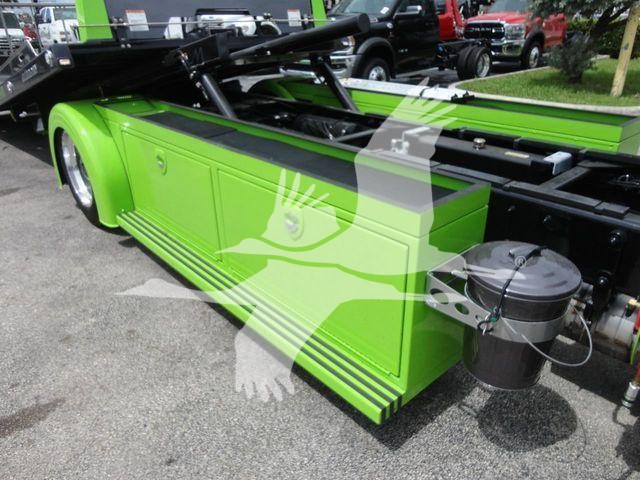 2020 Peterbilt 337