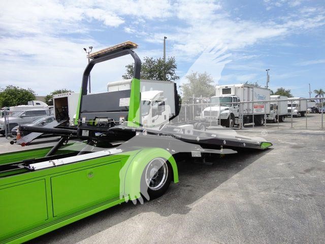 2020 Peterbilt 337