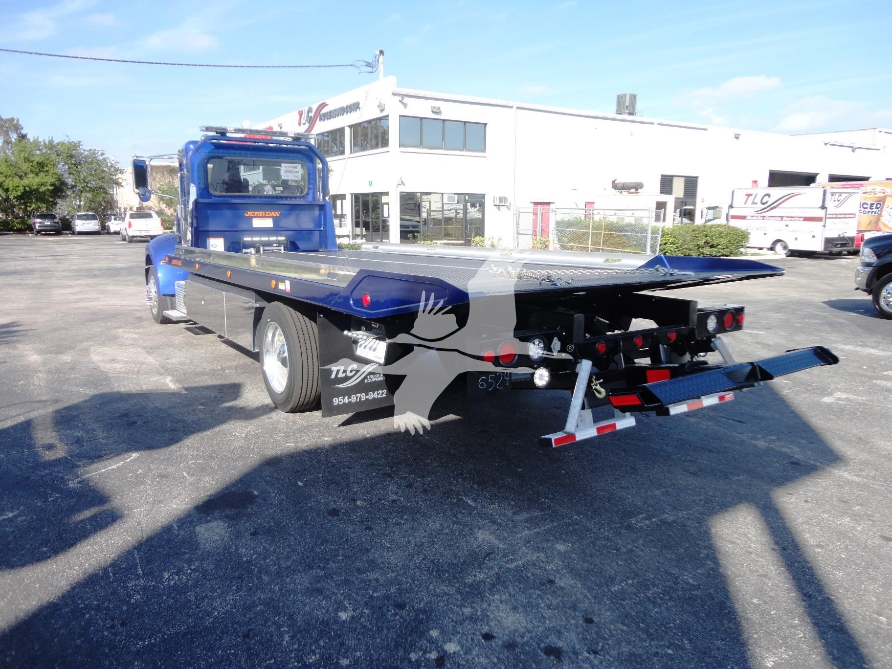 2022 Peterbilt 337