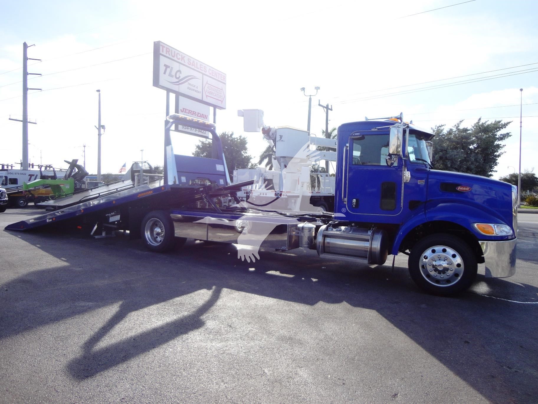 2022 Peterbilt 337