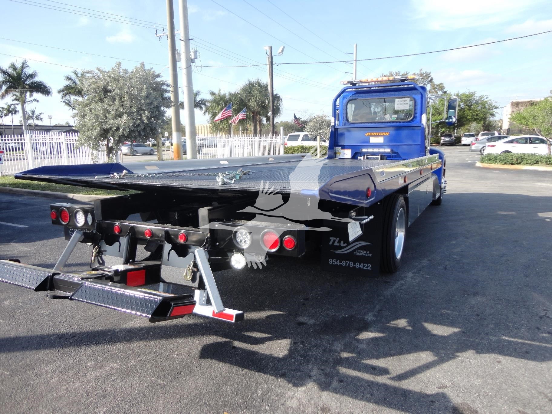 2022 Peterbilt 337