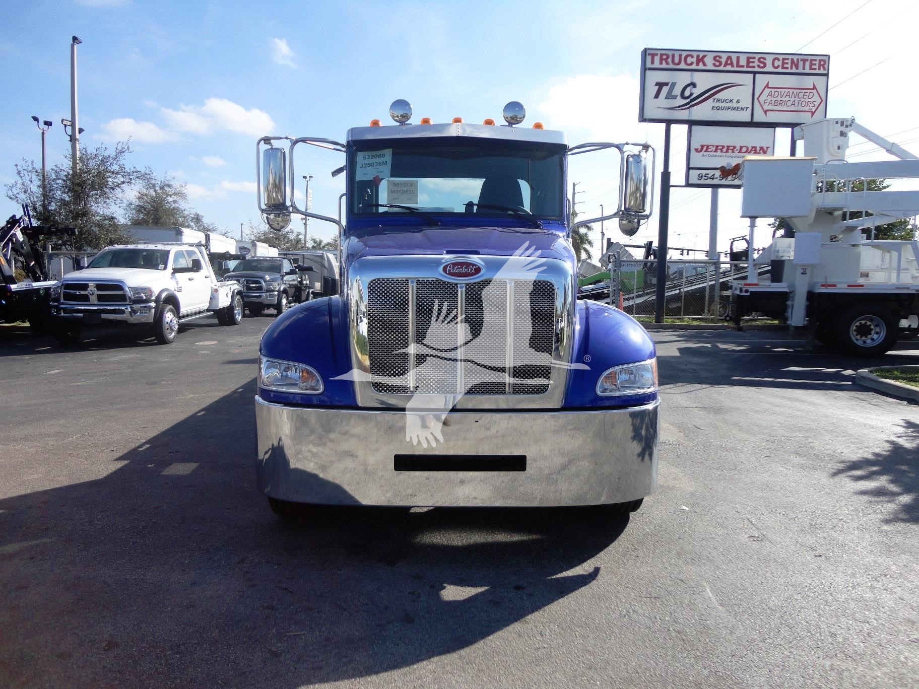 2022 Peterbilt 337
