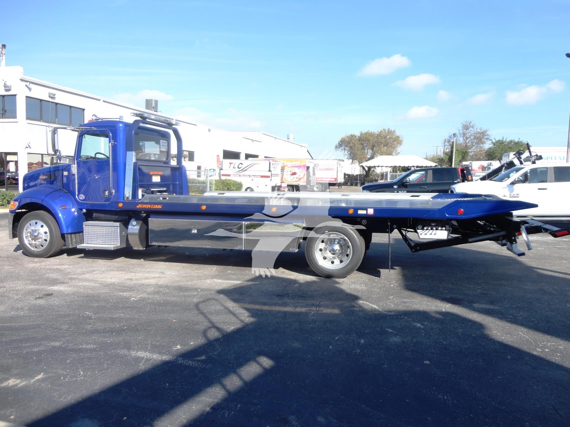 2022 Peterbilt 337