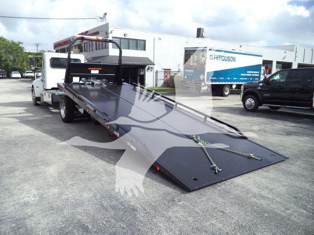 2019 Peterbilt 337