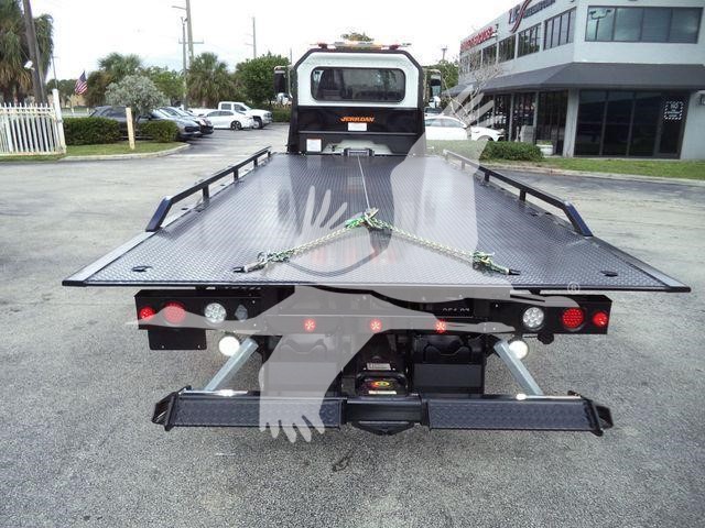 2019 Peterbilt 337