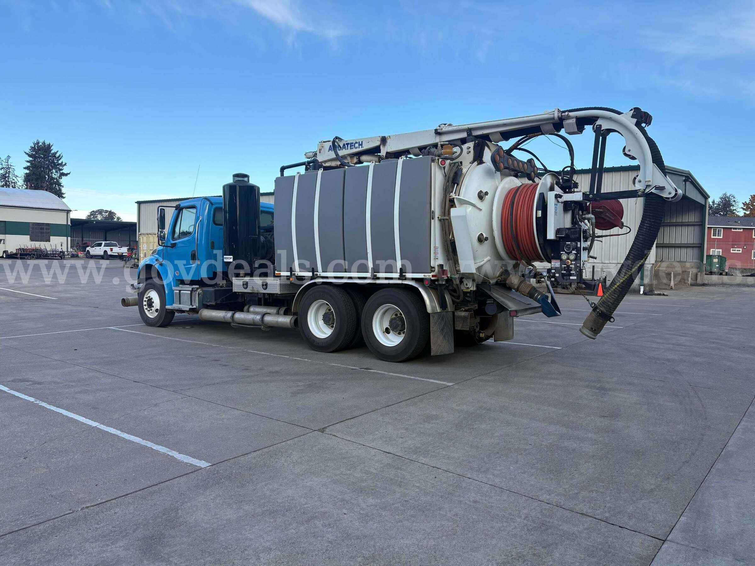 2016 Freightliner M2 106