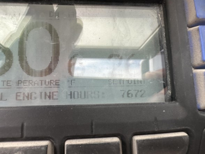 Trailer display showing engine hours and part of dashboard for a 2018 Utility 3000R reefer trailer.