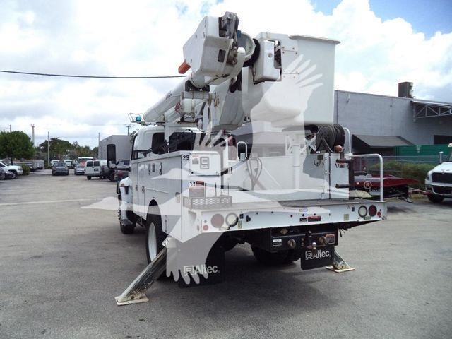 2021 Altec L37M