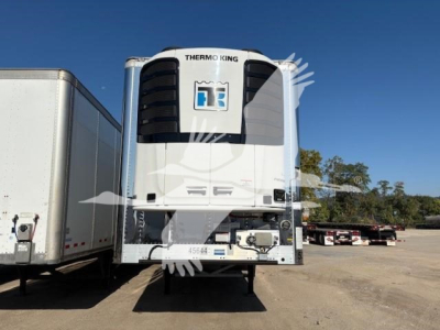 Thermo King refrigerated trailer unit on front of Vanguard R8000B trailer showing Thermo King unit and front chassis.