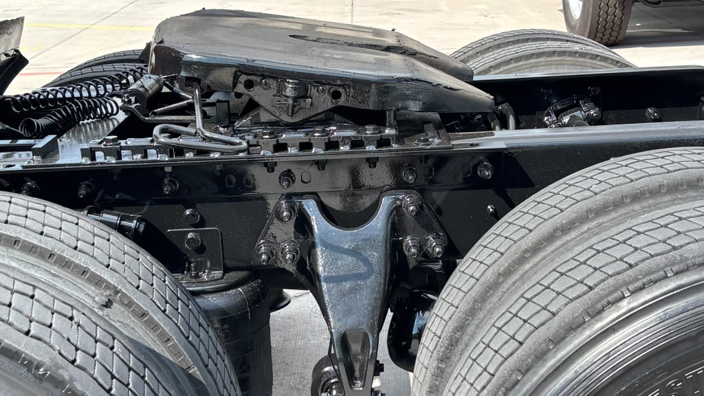 2022 International LT625
