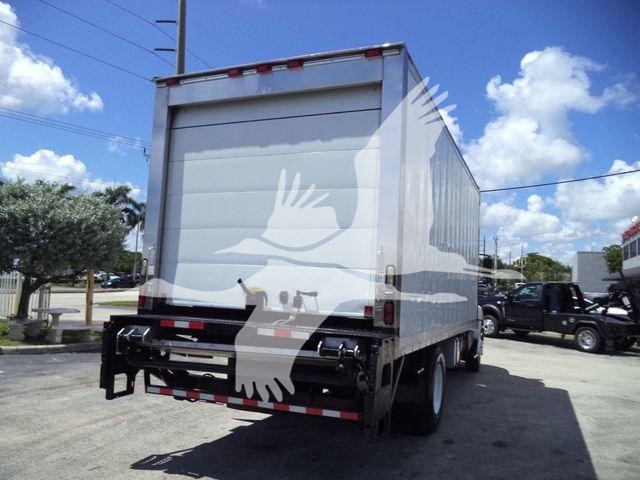 2015 Hino 268A