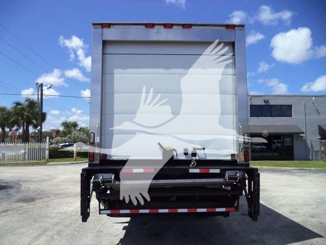 2015 Hino 268A
