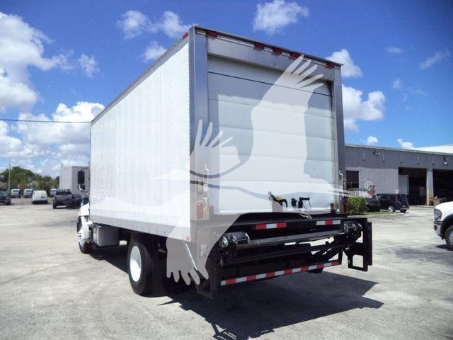 2015 Hino 268A