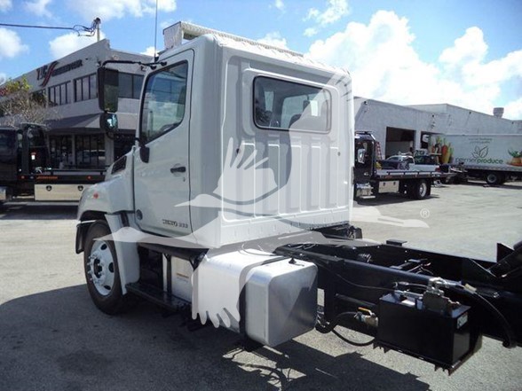 2016 Hino 268A