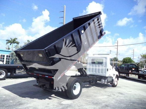 2016 Hino 268A