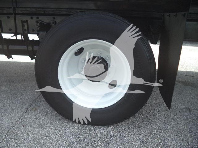 2023 Freightliner M2 106