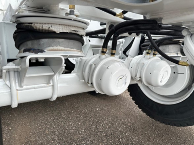Ranco LW21-40-3 trailer components showing axles, suspension, and hoses with fittings