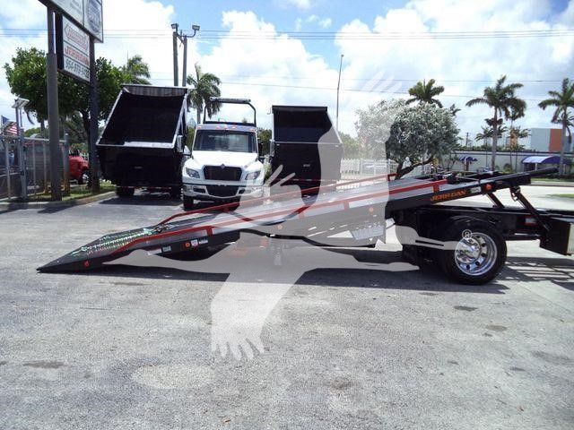 2020 Hino 268A