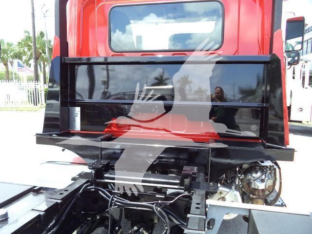 2020 Hino 268A