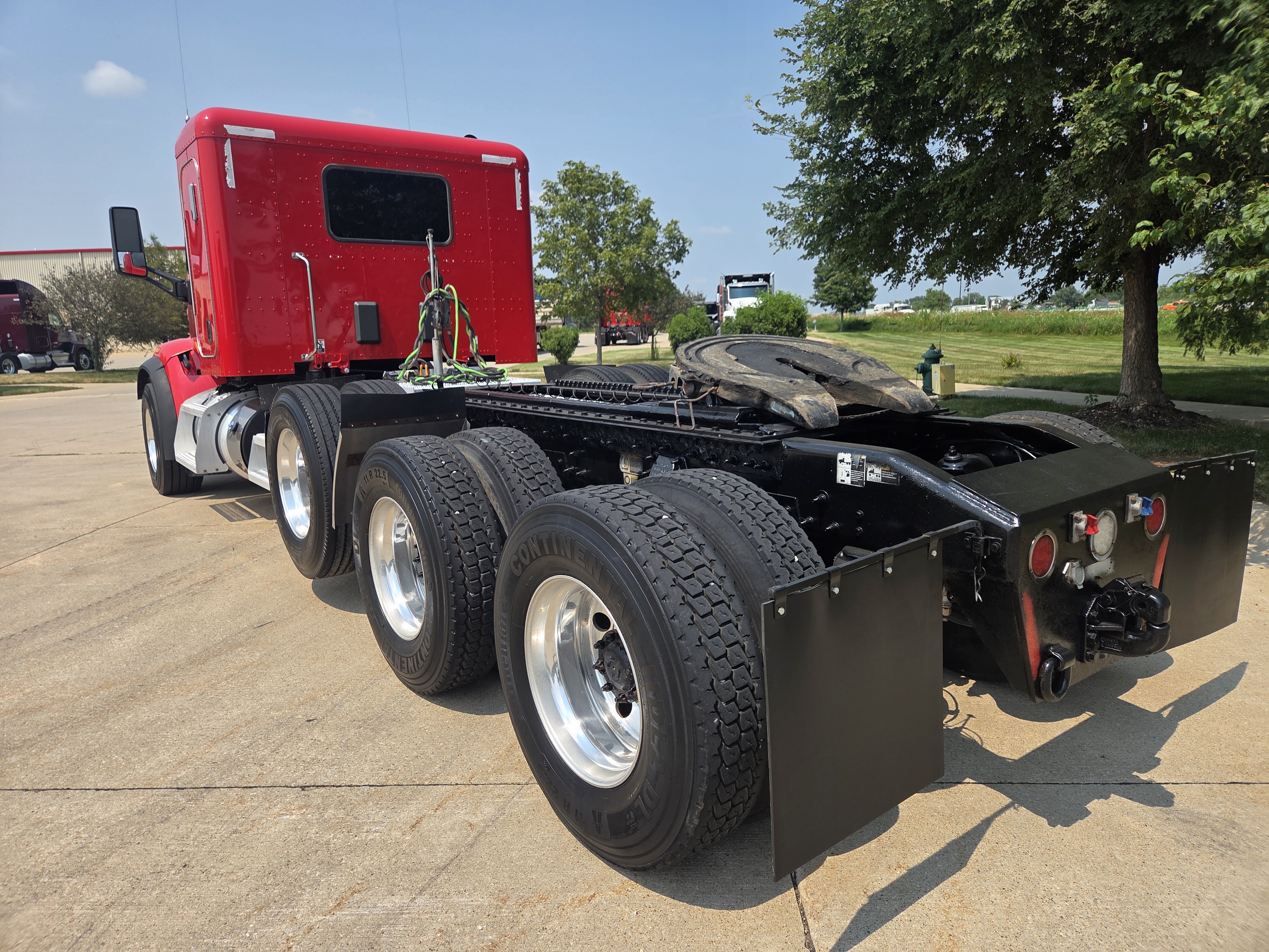 2020 Peterbilt 567